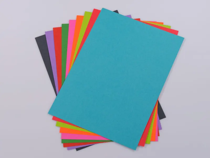 Fanned colour printing paper sheets